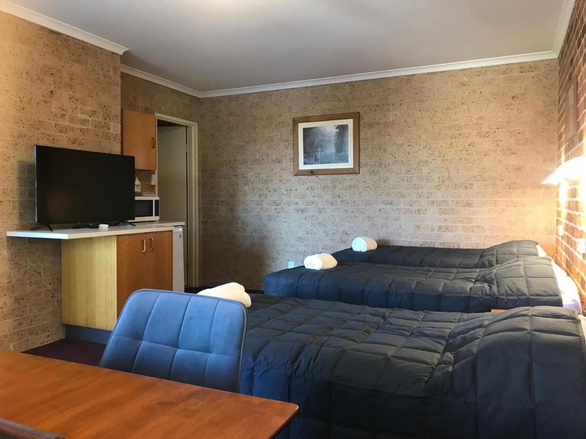 Cedar Lodge Motel Armidale Esterno foto